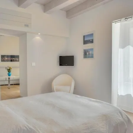 Moma Suites Private Beach Molfetta